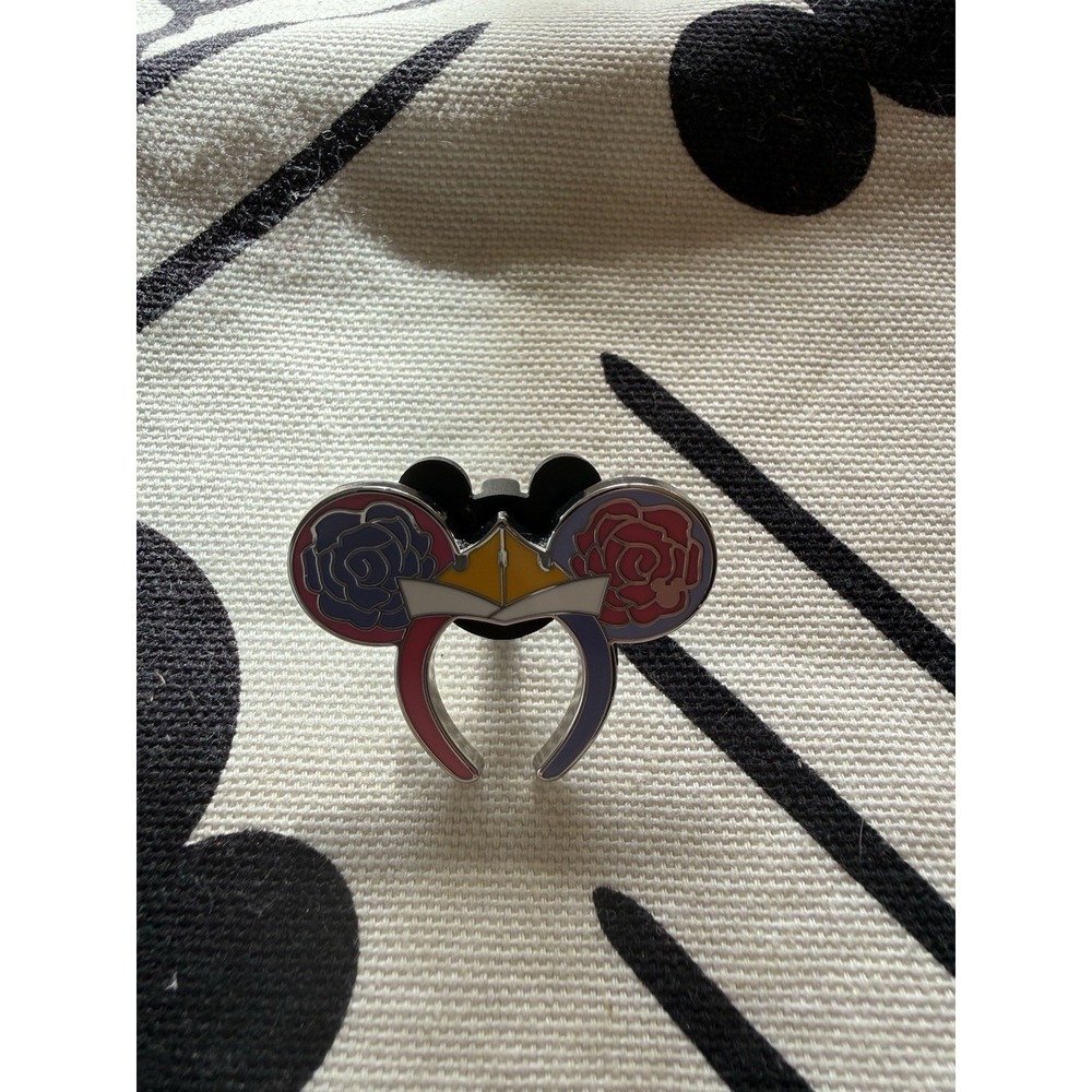 Disneyland 2026 Sleeping Beauty Aurora Ear Headband Hidden Mickey Chaser Pin New